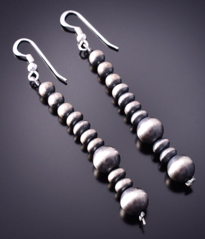 Silver Navajo Pearls Graduated Earrings by Vangie Touchine 4E28T